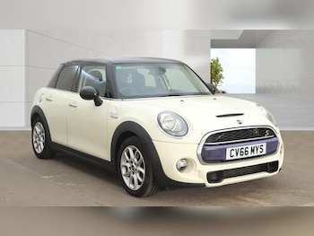 Used MINI Hatch 2016 for sale - 79568903: Photo