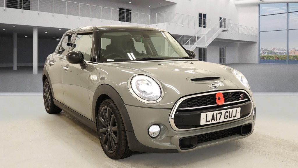 Used MINI Hatch 2017 for sale - 78031750: Photo 1