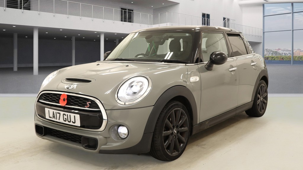 Used MINI Hatch 2017 for sale - 78031750: Photo 2