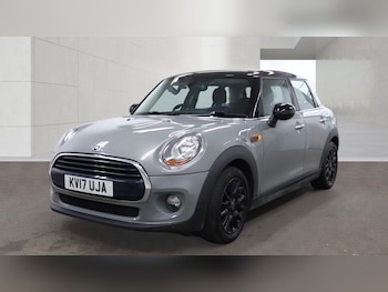 Used MINI Hatch 2017 for sale - 79277607: Photo