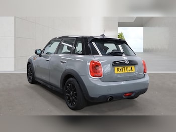 Used MINI Hatch 2017 for sale - 79277607: Photo