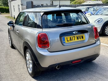 Used MINI Hatch 2017 for sale - 79697046: Photo