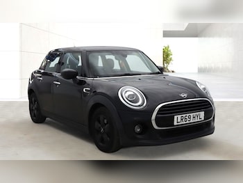 Used MINI Hatch 2019 for sale - 79277732: Photo