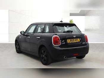 Used MINI Hatch 2019 for sale - 79277732: Photo