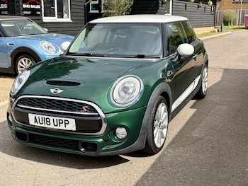 Used MINI Hatch 2018 for sale - 79395079: Photo