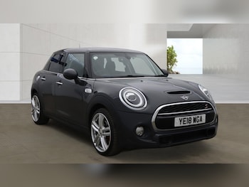Used MINI Hatch 2018 for sale - 78427636: Photo