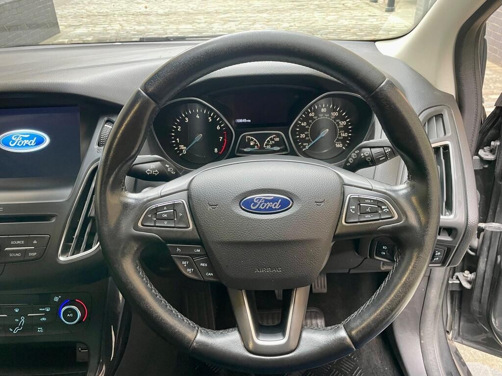 Used Ford Focus 2017 for sale - 77231350: Photo 8