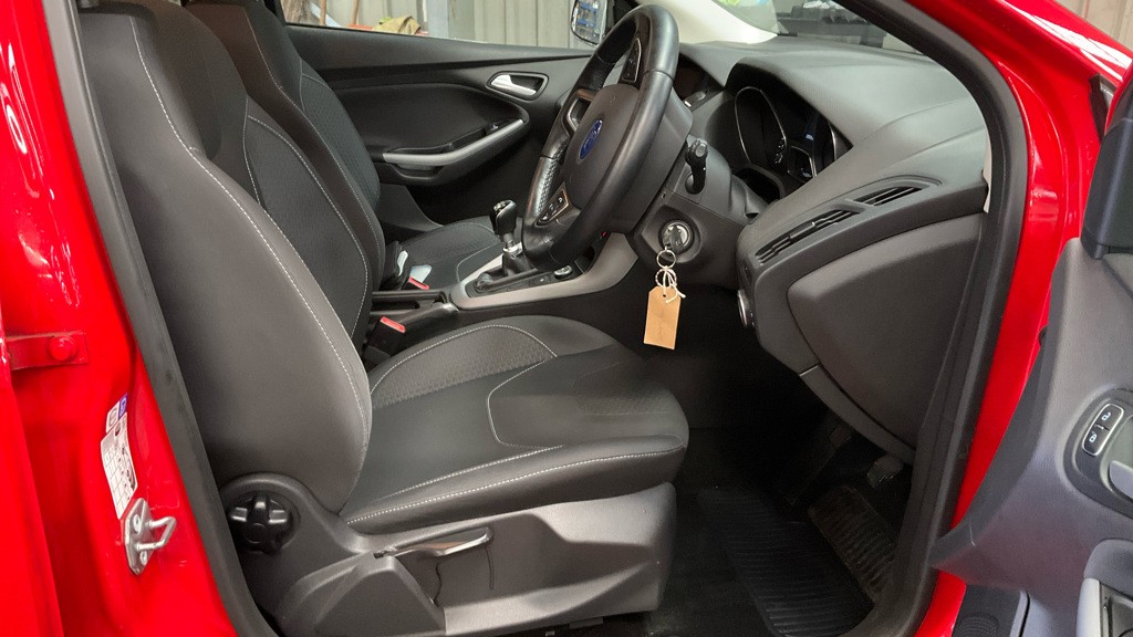 Used Ford Focus 2015 for sale - 77398378: Photo 9