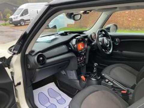 Used MINI Hatch 2018 for sale - 77231345: Photo 11