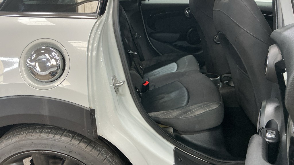 Used MINI Hatch 2016 for sale - 77687667: Photo 10