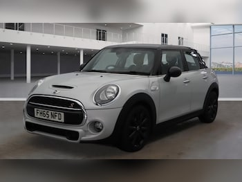 Used MINI Hatch 2016 for sale - 77687667: Photo