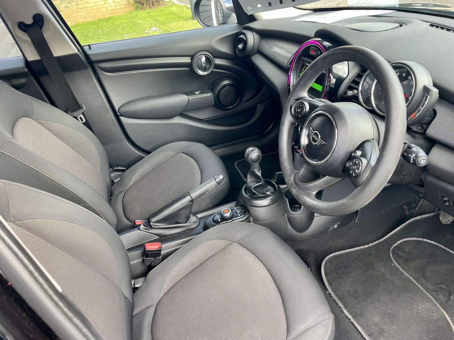 Used MINI Hatch 2018 for sale - 77231336: Photo 12