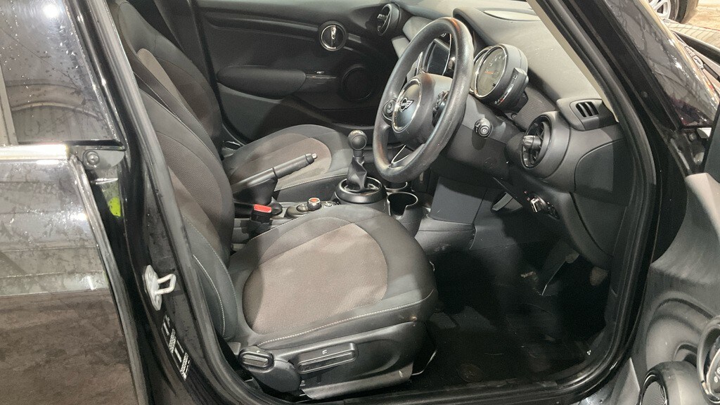 Used MINI Hatch 2018 for sale - 77231336: Photo 7