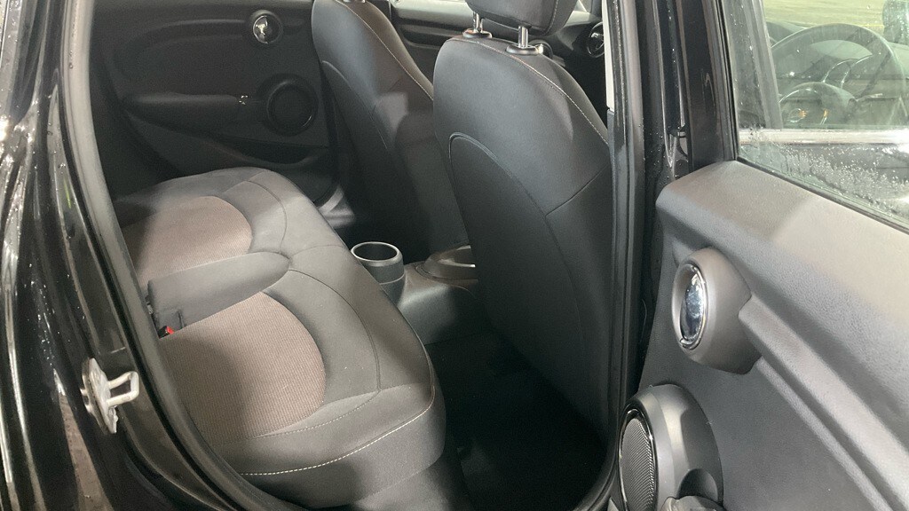 Used MINI Hatch 2018 for sale - 77231336: Photo 8