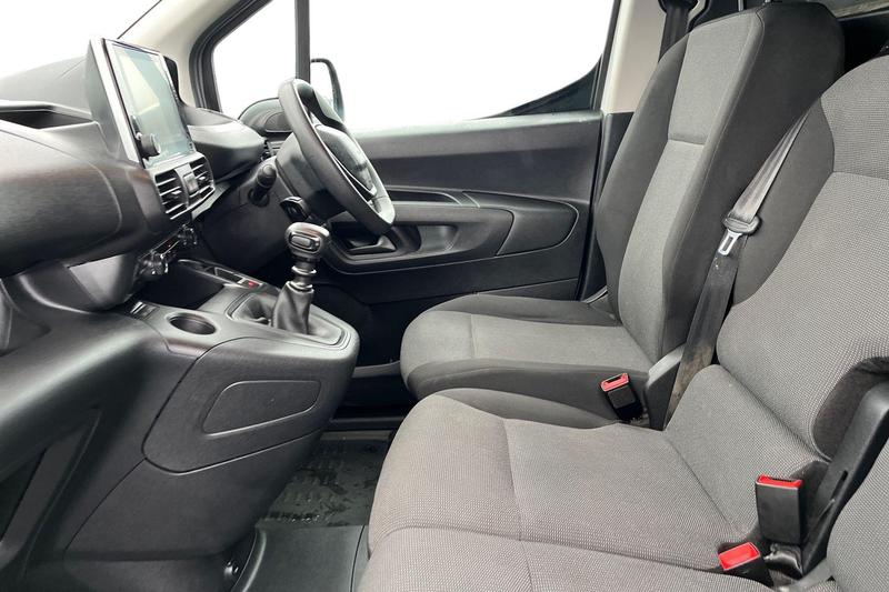 Used Peugeot Partner 2023 for sale - 77785403: Photo 9