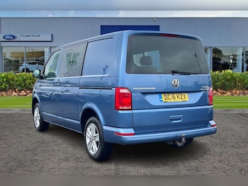 Used Volkswagen Transporter 2016 for sale - 77848733: Photo