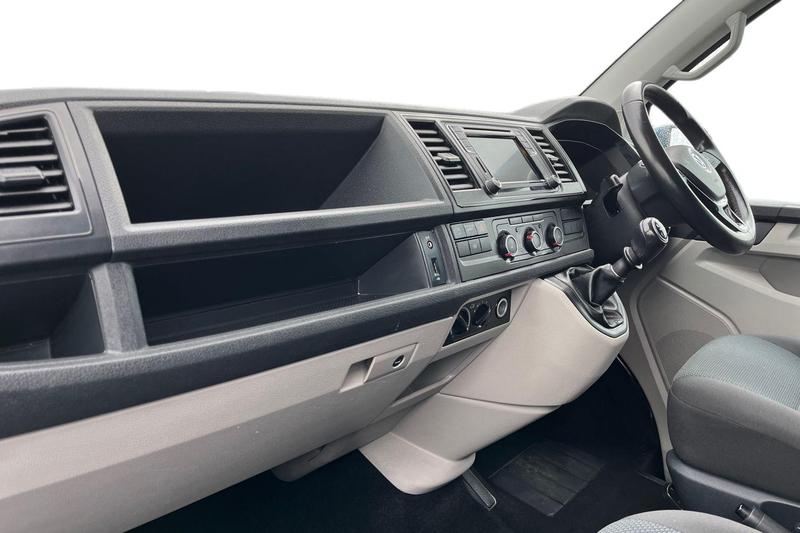 Used Volkswagen Transporter 2016 for sale - 77848733: Photo 3