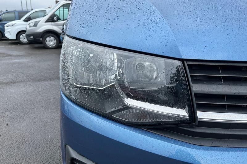 Used Volkswagen Transporter 2016 for sale - 77848733: Photo 8