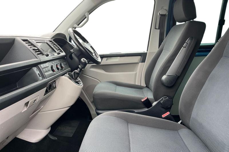 Used Volkswagen Transporter 2016 for sale - 77848733: Photo 9