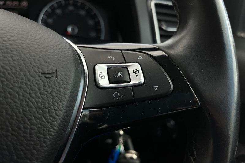 Used Volkswagen Amarok 2017 for sale - 76474409: Photo 24