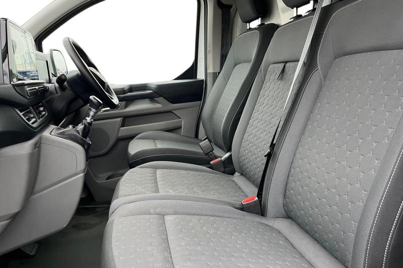 Used Ford Transit Custom 2024 for sale - 76302750: Photo 10