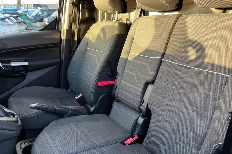Used Ford Transit Connect 2018 for sale - 76649694: Photo 11