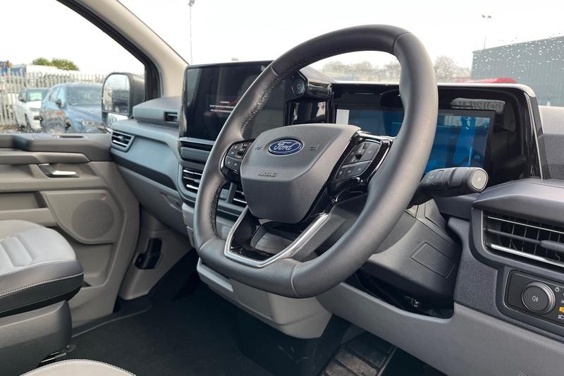Used Ford Tourneo Custom 2025 for sale - 76603410: Photo 14