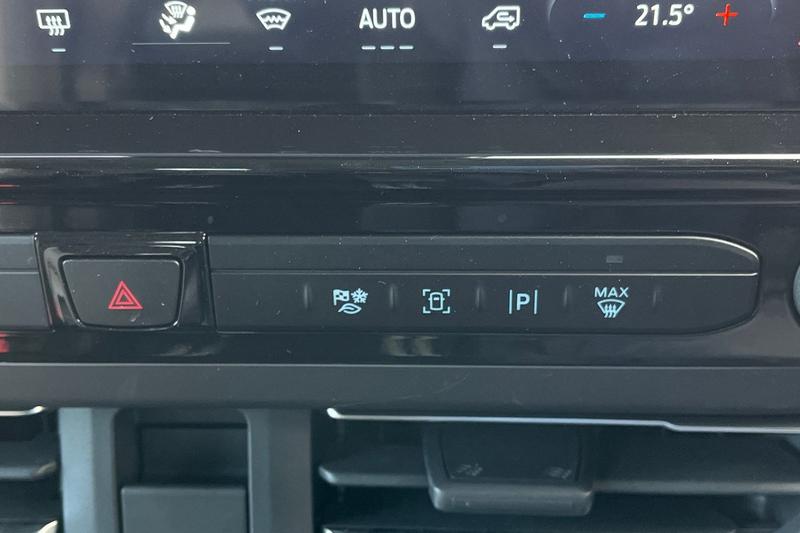 Used Ford Tourneo Custom 2025 for sale - 76603410: Photo 32