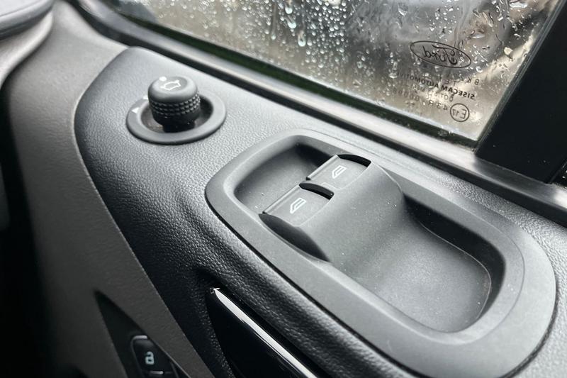 Used Ford Transit Custom 2022 for sale - 77336003: Photo 16