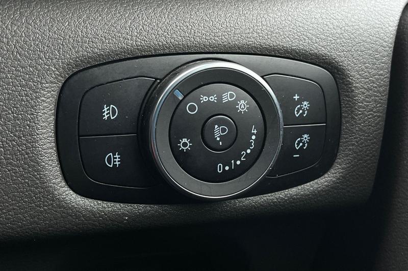 Used Ford Transit Custom 2022 for sale - 77336003: Photo 17