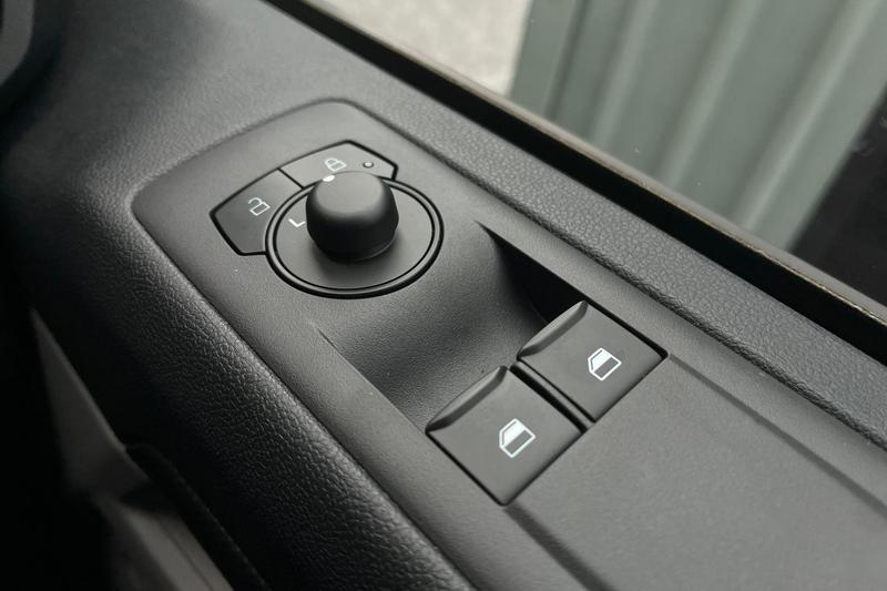 Used Ford Transit Custom 2024 for sale - 76038039: Photo 17