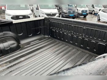 Used Toyota Hilux 2022 for sale - 77599644: Photo