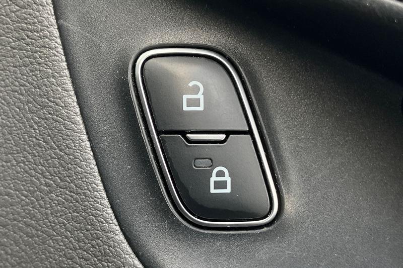 Used Ford Transit Custom 2020 for sale - 77179661: Photo 17