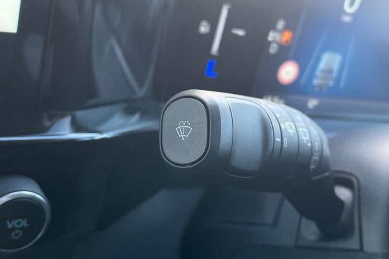 Used Ford Tourneo Custom 2025 for sale - 77718622: Photo 18