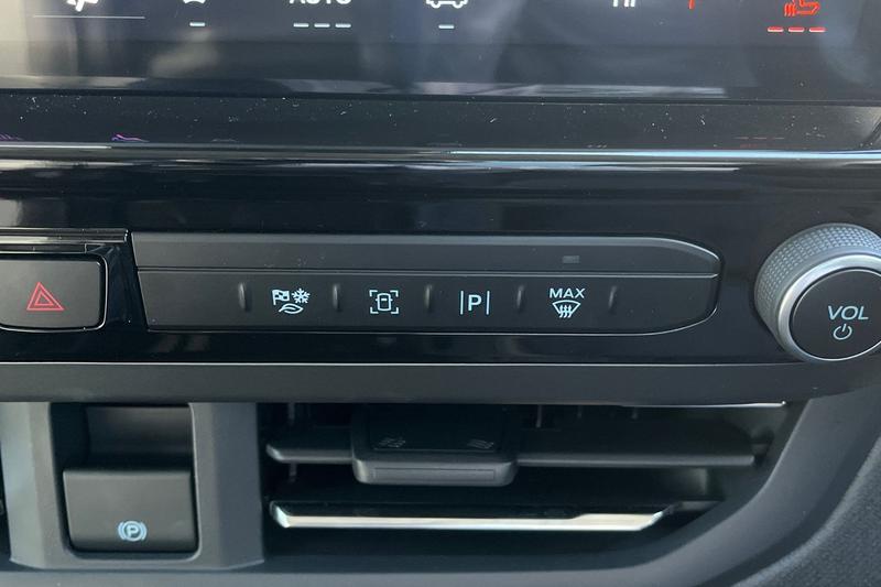 Used Ford Tourneo Custom 2025 for sale - 77718622: Photo 24