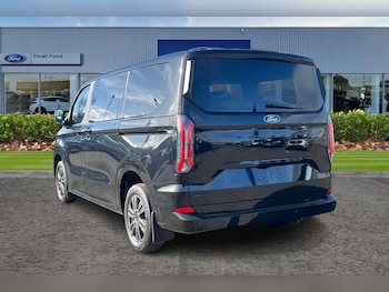 Used Ford Tourneo Custom 2025 for sale - 77718622: Photo
