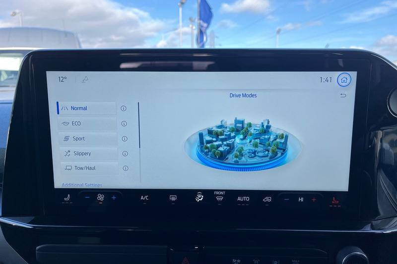 Used Ford Tourneo Custom 2025 for sale - 77718622: Photo 32