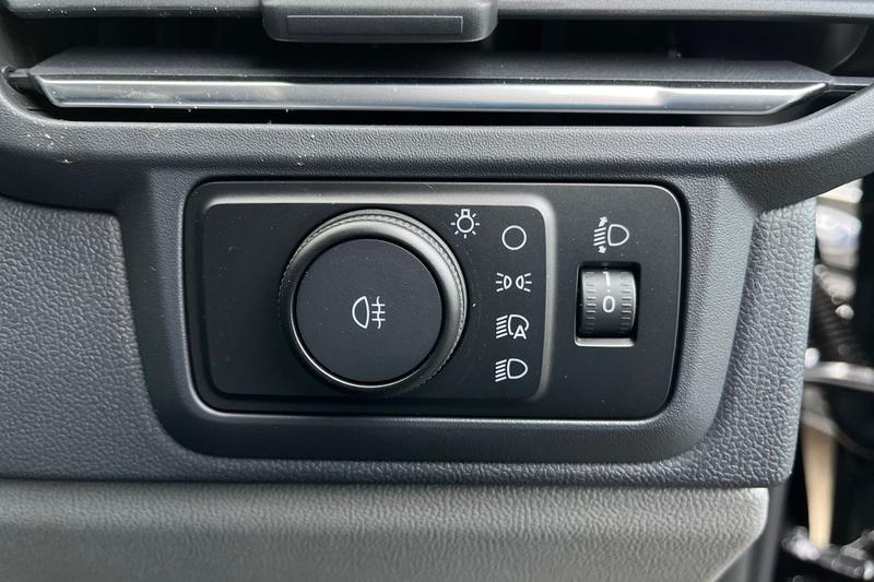 Used Ford Transit Custom 2025 for sale - 76920047: Photo 8