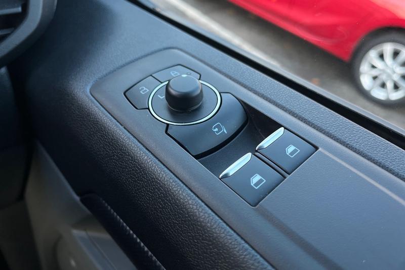 Used Ford Transit Custom 2024 for sale - 76557374: Photo 16