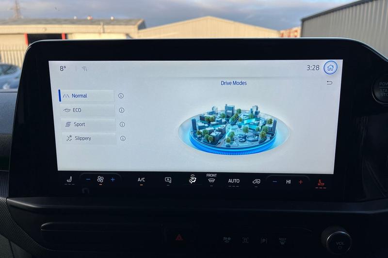 Used Ford Transit Custom 2024 for sale - 76557374: Photo 28