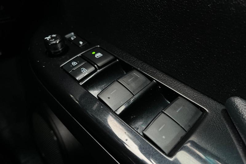 Used Toyota Hilux 2025 for sale - 77878277: Photo 15