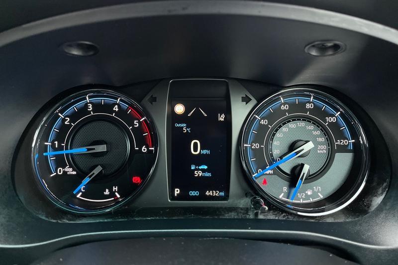 Used Toyota Hilux 2025 for sale - 77878277: Photo 24