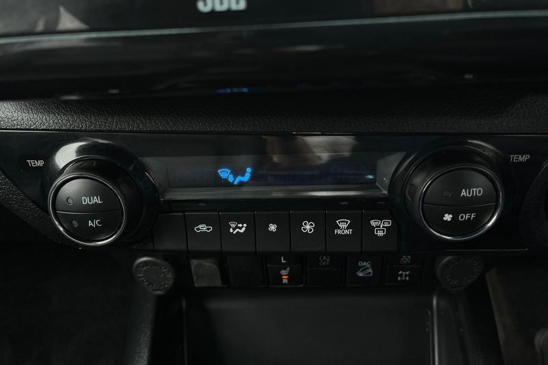 Used Toyota Hilux 2022 for sale - 78206195: Photo 28