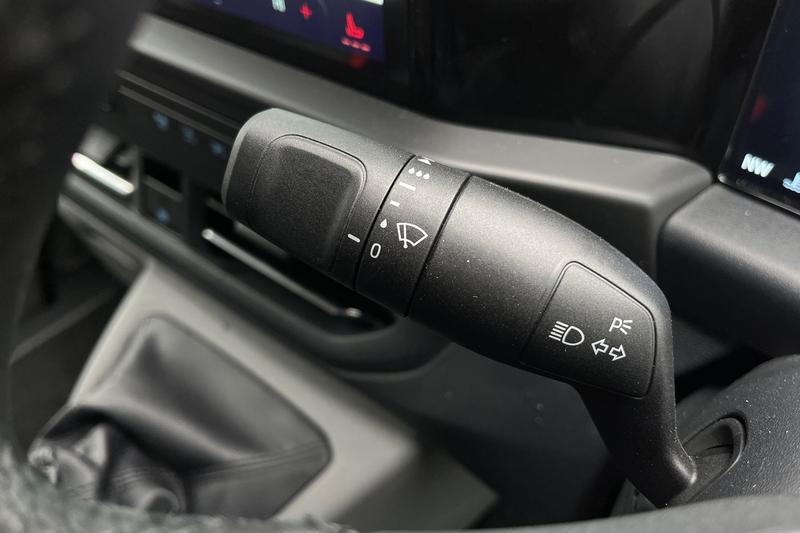 Used Ford Transit Custom 2025 for sale - 76551768: Photo 18