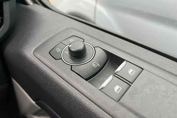 Used Ford E-Transit 2024 for sale - 73093873: Photo 21