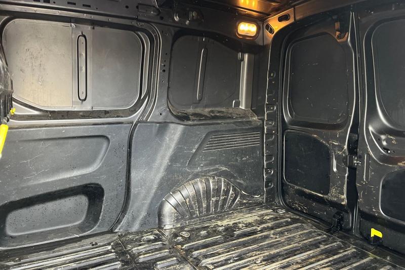 Used Citroen Berlingo 2021 for sale - 77855063: Photo 4