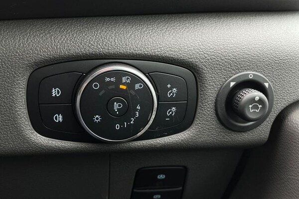 Used Ford E-Transit 2025 for sale - 75700428: Photo 15