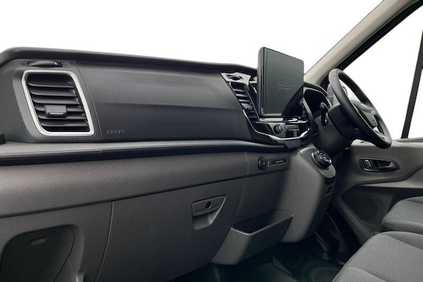 Used Ford E-Transit 2025 for sale - 75700428: Photo 4