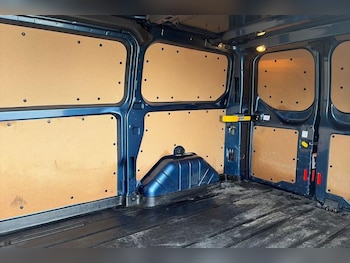 Used Ford Transit Custom 2019 for sale - 77918635: Photo