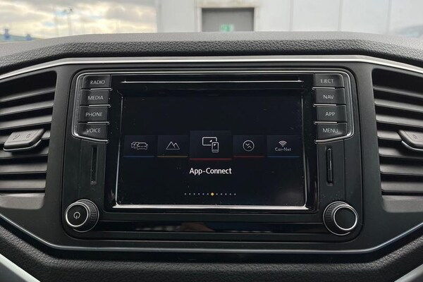 Used Volkswagen Amarok 2017 for sale - 76318663: Photo 23
